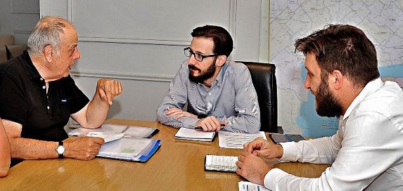 El Ministro de Infraestructura y Servicios Públicos, Agustín Simone mantuvo una reunión con el Intendente José Rodríguez Ponte