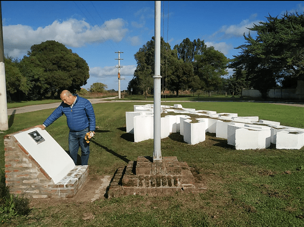 Jorge Paredi: «El compromiso es recordarlos, homenajearlos y acompañarlos a 38 años del desembarco en nuestra Malvinas»