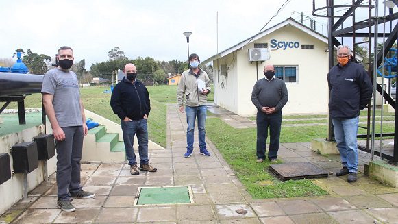 Mar Chiquita: El funcionario de la DIPAC, Adrián Merlo, recorrió los sistemas de provisión de agua de la Cooperativa Scyco