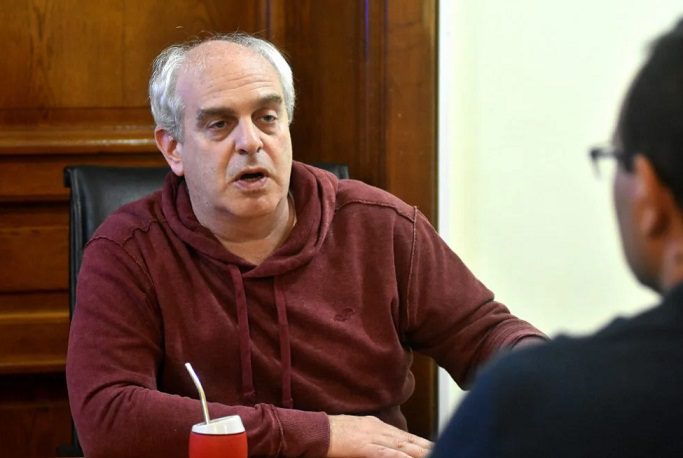 Rabinovich: “Por cada persona que conocemos que se enfermó, conocemos a seis que se quedaron sin trabajo en Mar del Plata”