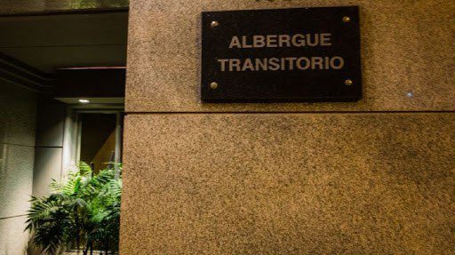 Hoteles alojamiento se suman a la rebelión y abren sus puertas