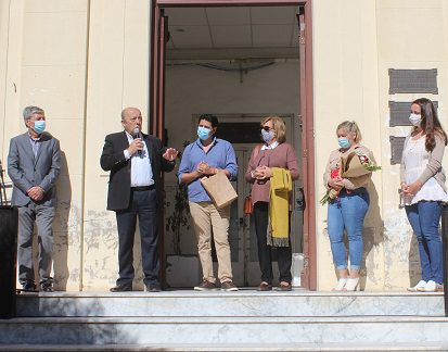 El intendente Paredi puso en funciones al doctor Mauricio Pons como nuevo secretario de Salud