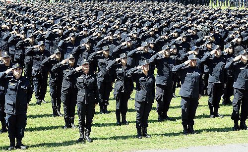 Aumento salarial para el personal de las Policías de la Provincia de Buenos Aires y del Servicio Penitenciario Bonaerense