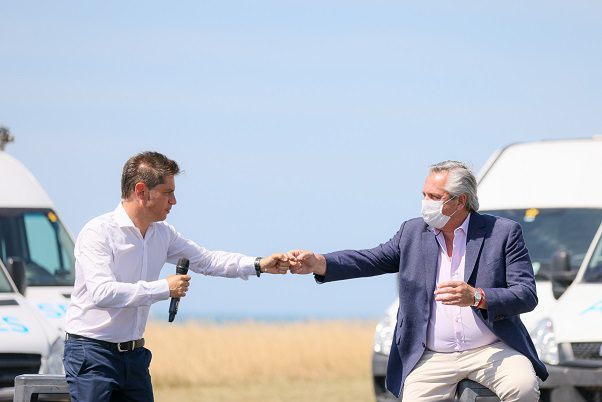 Kicillof participó junto a Alberto Fernández y Fernanda Raverta del acto de promulgación la Ley de Movilidad Jubilatoria