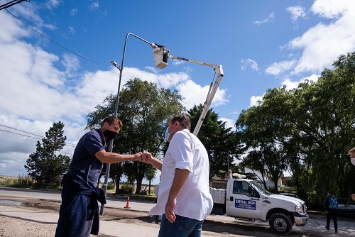 Finalizan las obras de nuevo alumbrado público en la avenida Constitución