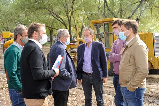 Katopodis y Juan Pablo de Jesus recorrieron obras en Rauch y Tandil