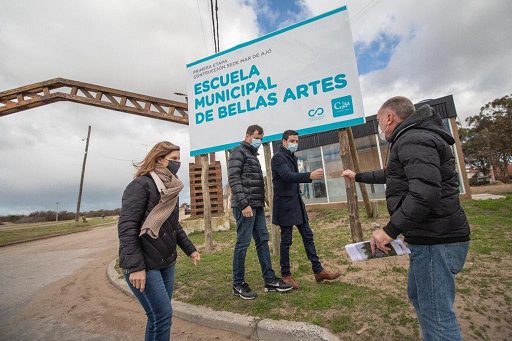 Comenzaron los trabajos de la obra de la Escuela Municipal de Bellas Artes en Mar de Ajó