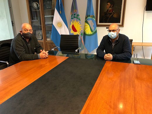 EL INTENDENTE REINO SE REUNIÓ CON EL ACTUAL REFERENTE DE LA CÀMARA DE COMERCIO