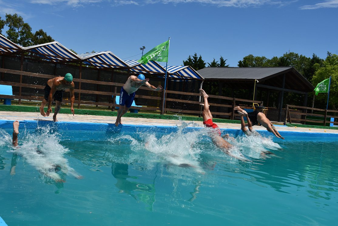 Mar Chiquita – Deportes: inauguración de la temporada de piletas descubiertas