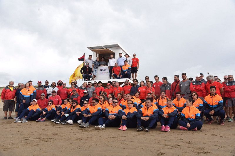 Presentaron uno de los 50 nuevos refugios para Guardavidas que se instalarán en las playas del Partido de La Costa