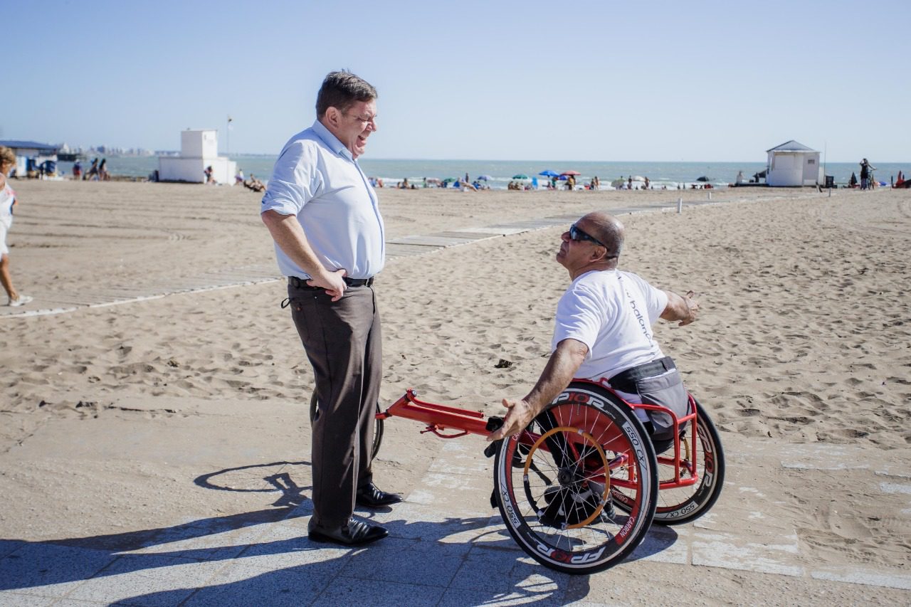 Travesía en silla de ruedas: Coco Urbano unirá El Calafate con Mar del Plata