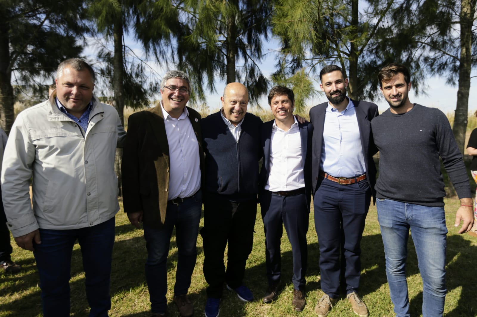 El intendente Paredi participó junto a Kicillof del lanzamiento del Plan de Forestación