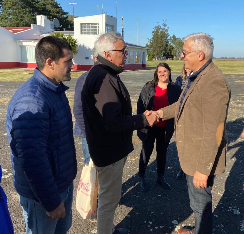 BALCARCE: EL MINISTRO DOMÍNGUEZ FUE RECIBIDO POR AUTORIDADES MUNICIAPLES