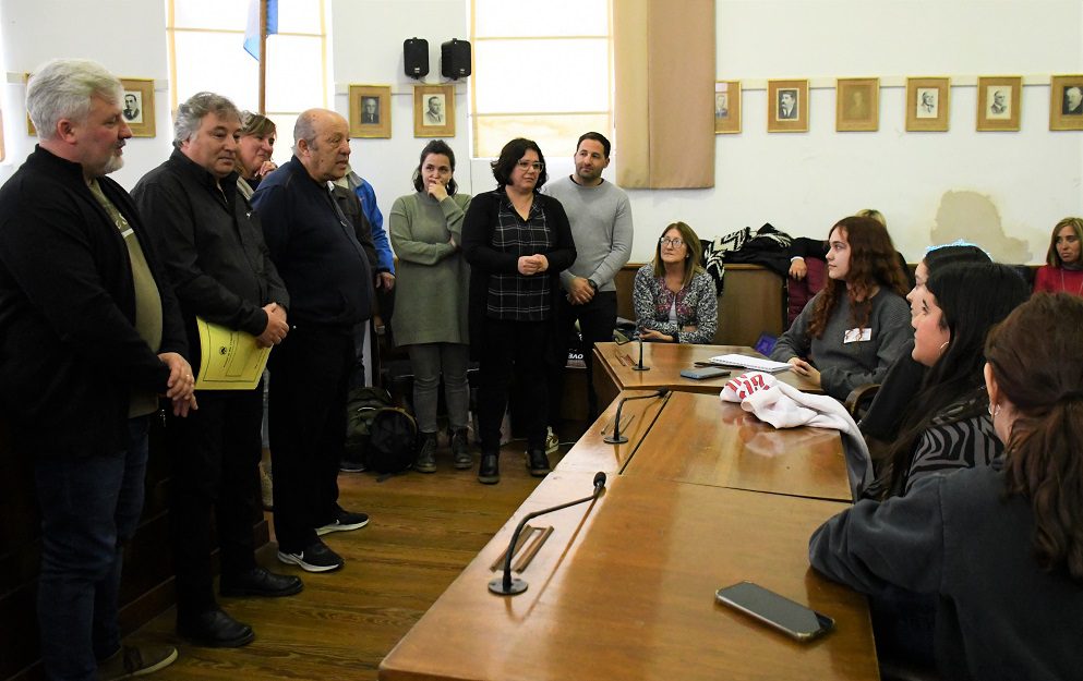 Con gran participación de alumnos y alumnas, se llevó adelante la instancia distrital del Programa Parlamento Juvenil del Mercosur