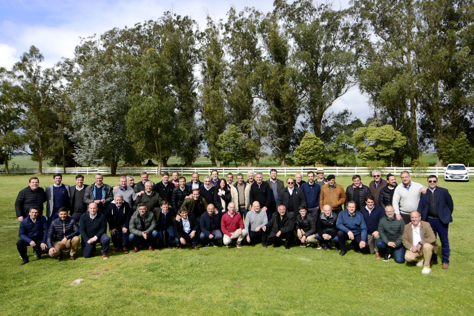 CON EL EJE EN LA AUTONOMÍA MUNICIPAL, INTENDENTES DE JUNTOS SE REUNIERON EN BALCARCE