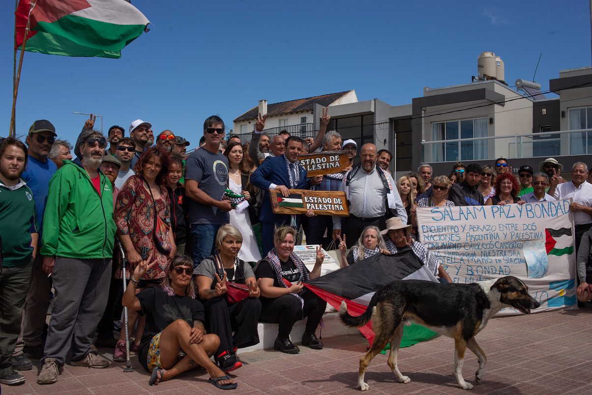 El intendente Jorge Paredi recibió la visita protocolar de la Embajada de Palestina