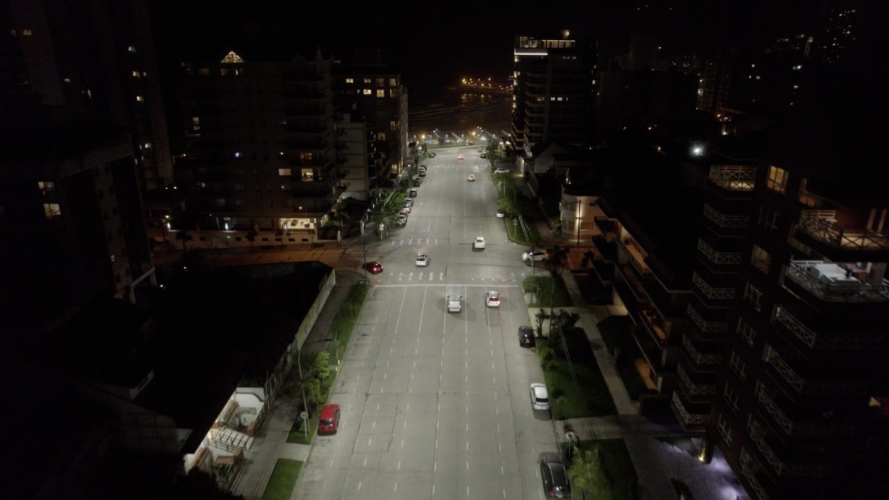 Mar del Plata: Avanza a buen ritmo el recambio a LED del alumbrado público en avenidas y plazas de la ciudad