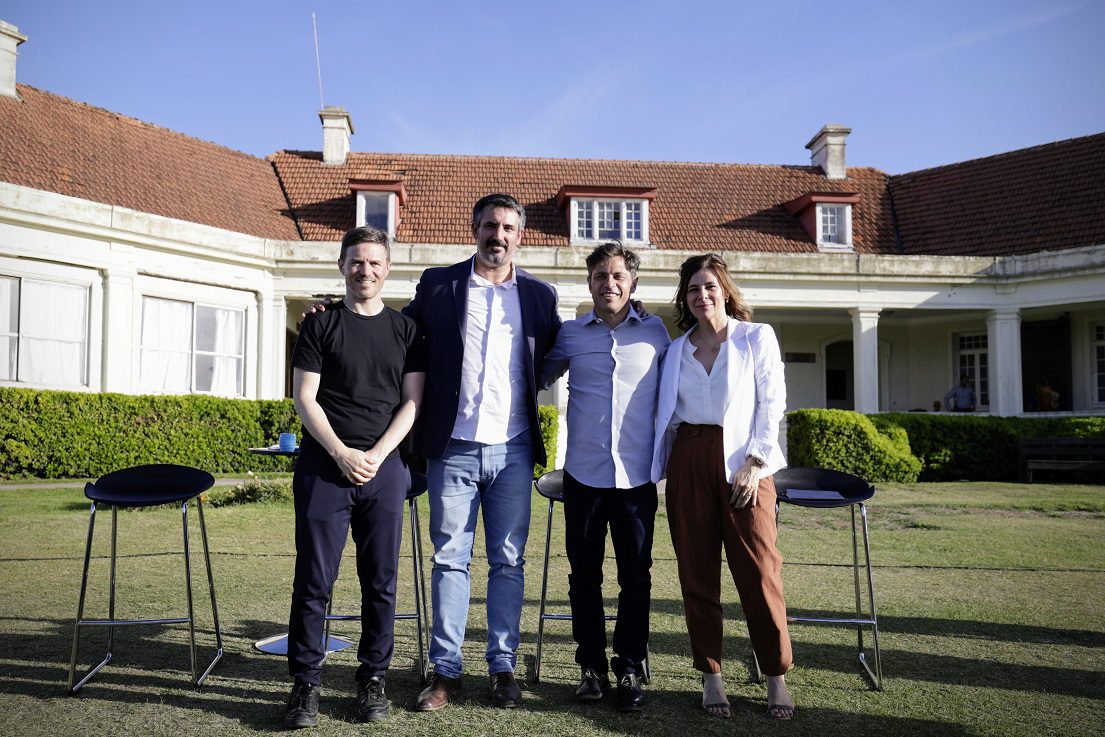 Miramar: Kicillof presentó la tercera edición del programa Viajes de Fin de Curso