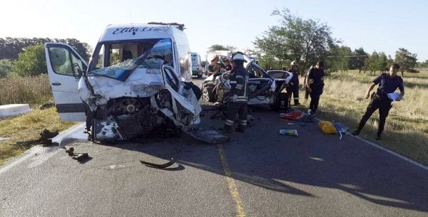 Monte: Choque frontal con tres muertos en la ruta 41