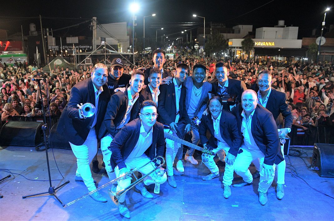 Santa Clara del Mar: Fiesta de la Cerveza Artesanal: se viene Amar Azul para vivir una noche a pura cumbia