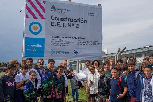 El intendente Paredi encabezó la apertura de la Escuela Secundaria Técnica N°2 en Camet Norte