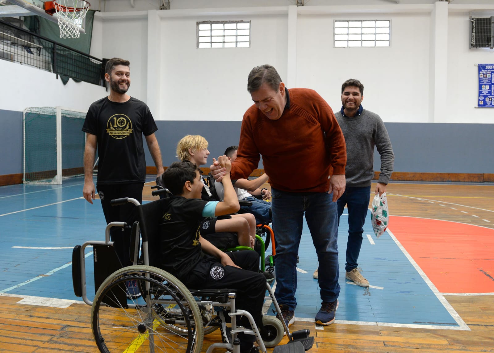 El Municipio entregó equipamiento a una Escuela Multideportiva para Personas con Discapacidad