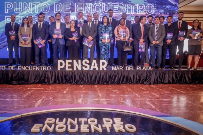 “Más Mar del Plata al mundo y más mundo en Mar del Plata” con la “minicumbre” que reunió a representantes de una veintena de embajadas y empresarios