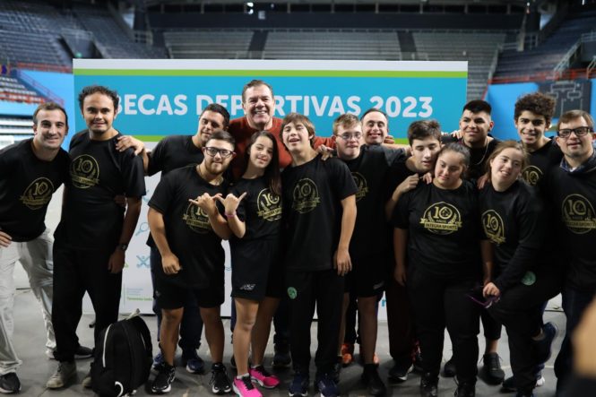 Mar del Plata: El Municipio entregó 240 becas a deportistas locales que se destacan por su rendimiento o proyección