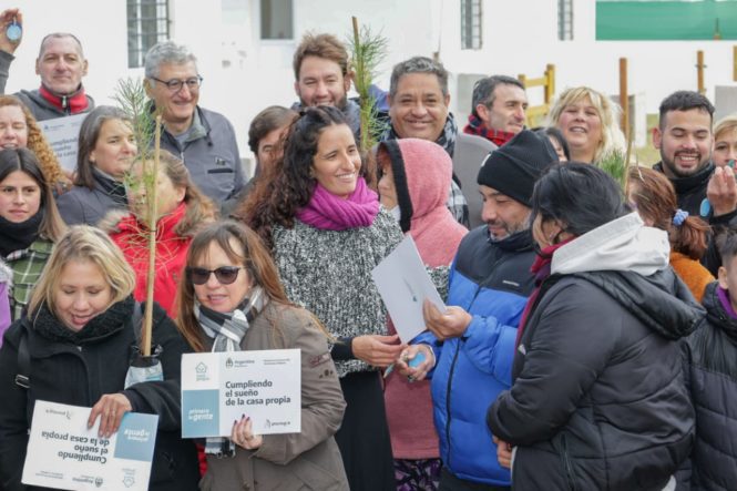 Reconstruir: más familias gesellinas accedieron a su casa propia