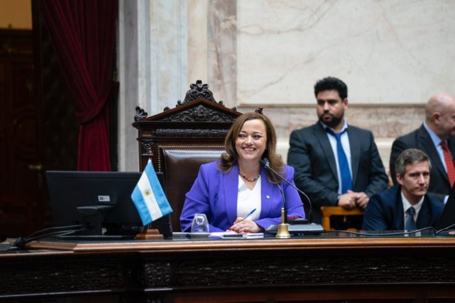 Cecilia Moreau advirtió que los argentinos «no podemos volver atrás, el país que queremos es con más derechos, no con ajuste ni endeudamiento»