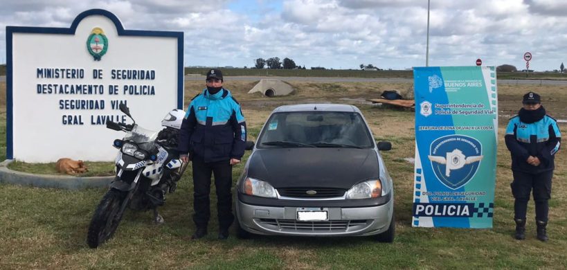 LA COSTA: POLICIA SECUESTRA AUTOMÓVIL ADULTERADO