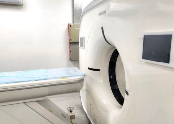 se inaugura la sala de tomografía en el hospital municipal