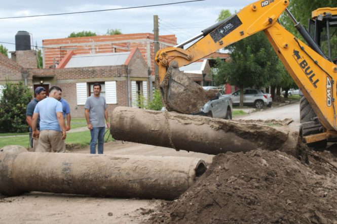 INTENDENTE JUAN PABLO GARCÍA: “LA LIMPIEZA DE DESAGÜES ES UNA PRIORIDAD PARA LA GESTIÓN”