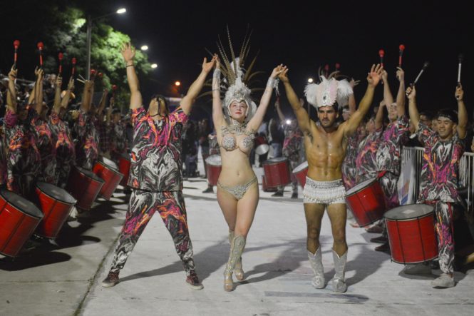 Fin de semana extra largo a puro carnaval en Mar Chiquita