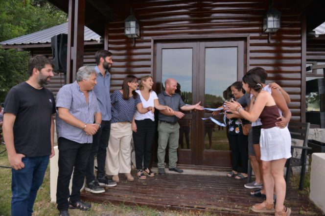 Wischnivetzky inauguró la segunda sucursal de “Hecho en Mar Chiquita” en Coronel Vidal