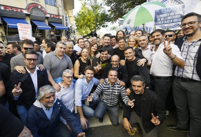 Kicillof participó de la Marcha Federal Universitaria