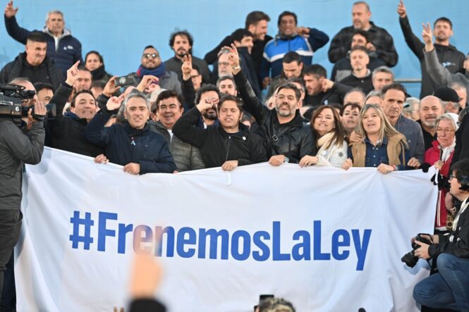 Jorge Paredi: «En la semana de la Revolución de Mayo, Axel hace honor a nuestros próceres»