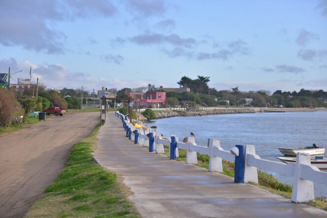 Mar Chiquita: avanzan las obras de renovación de la costanera