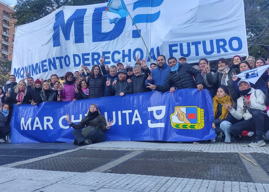mar chiquita se moviliza por cristina (1)