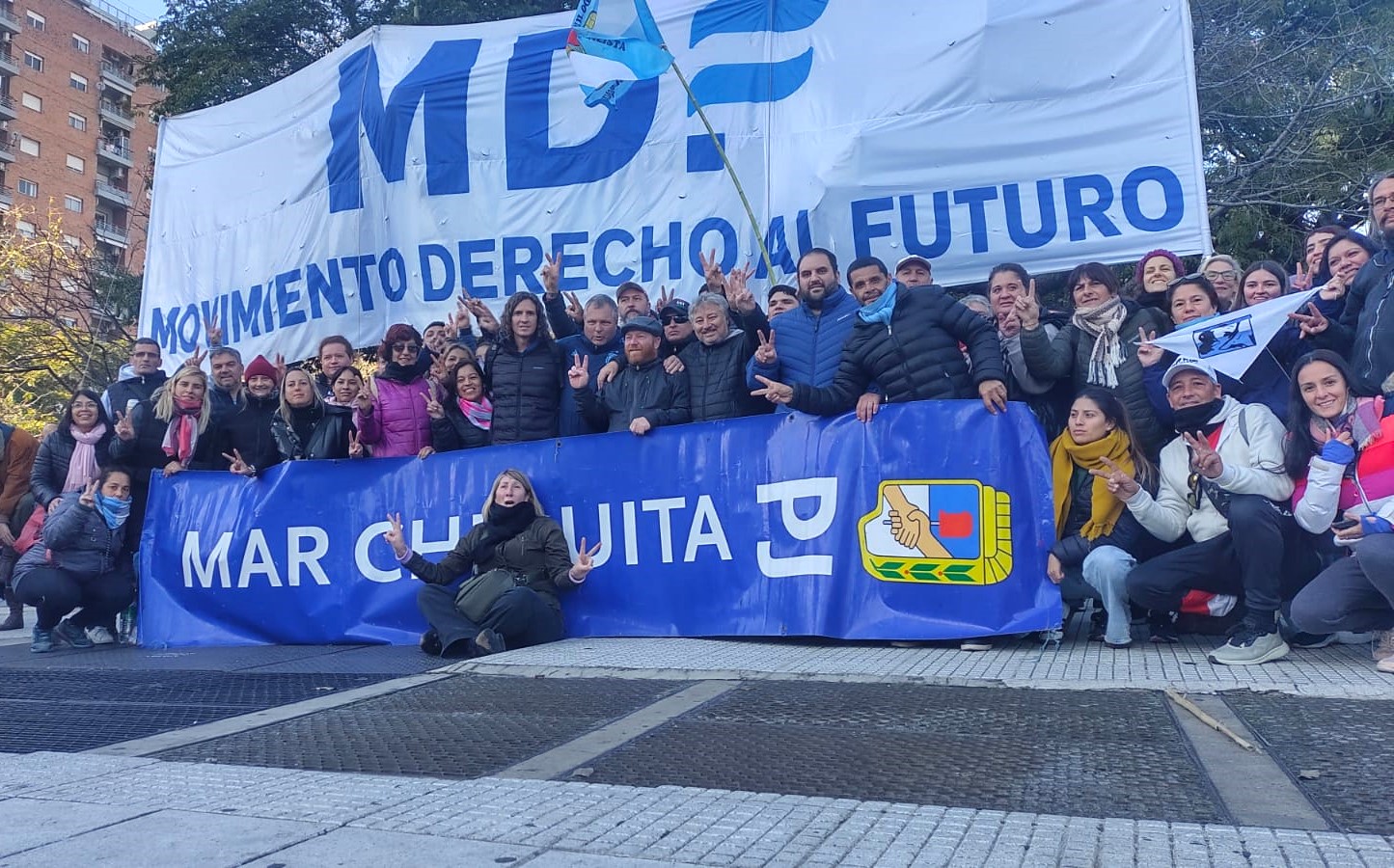 mar chiquita se moviliza por cristina (1)
