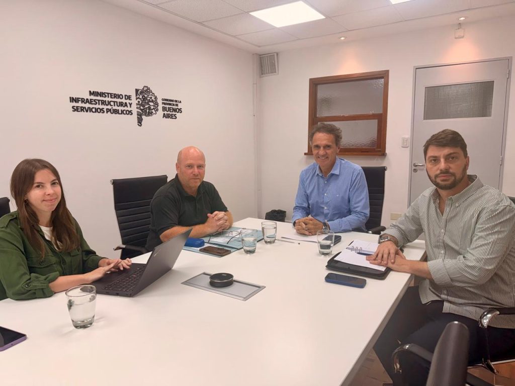 mar chiquita gestiona con la provincia nuevas obras publicas para el distrito